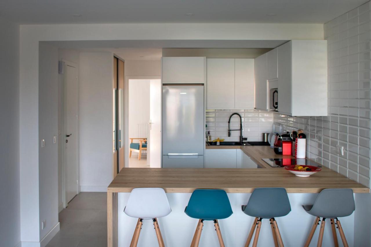Vue Sur Mer - Magnifique Appartement Tout Confort - Terrasse Et Parking Prive Cagnes-sur-Mer Ngoại thất bức ảnh