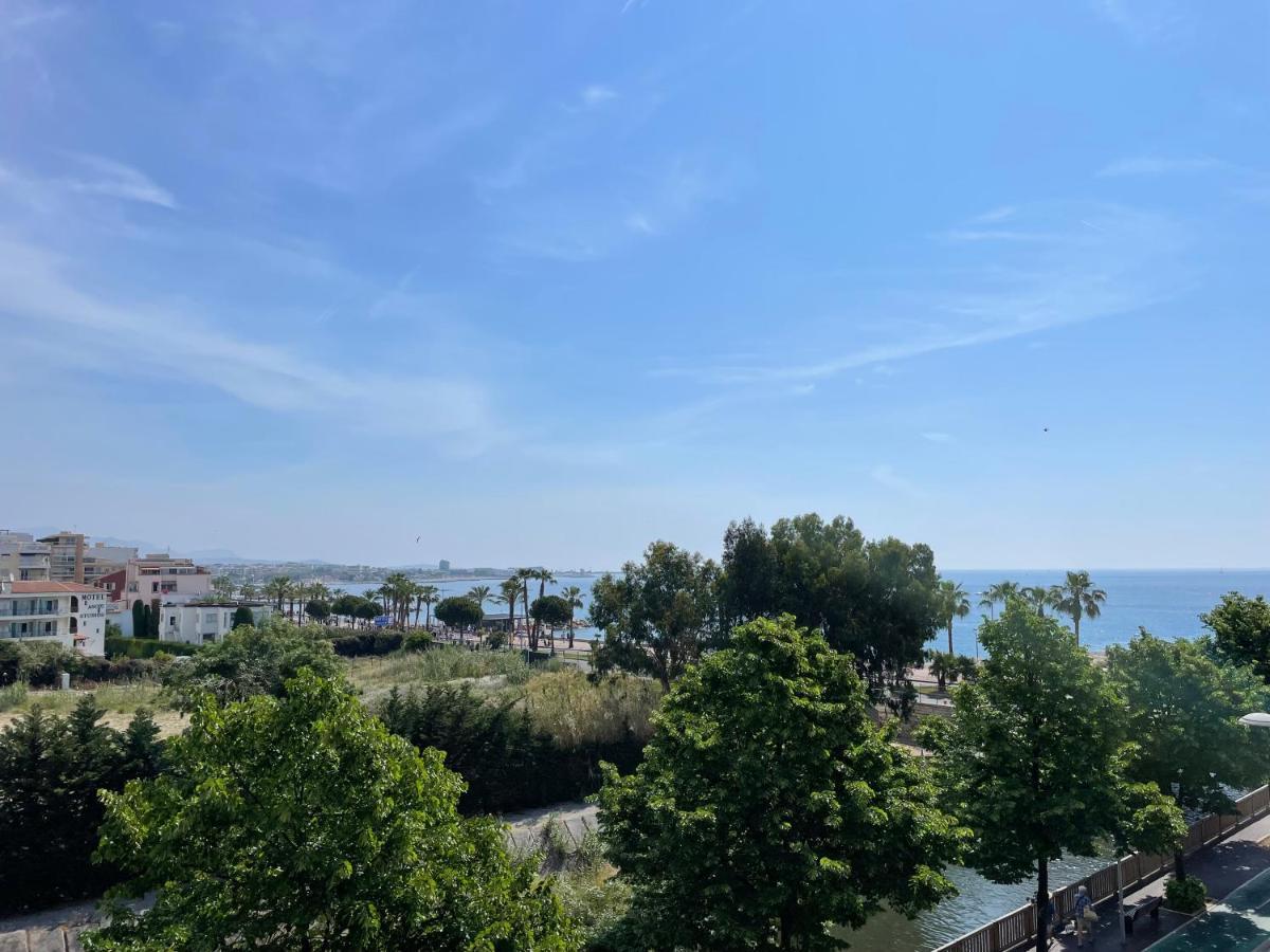 Vue Sur Mer - Magnifique Appartement Tout Confort - Terrasse Et Parking Prive Cagnes-sur-Mer Ngoại thất bức ảnh
