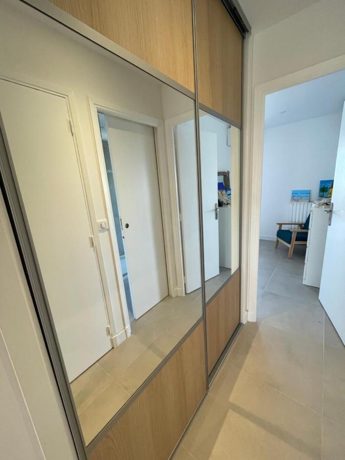 Vue Sur Mer - Magnifique Appartement Tout Confort - Terrasse Et Parking Prive Cagnes-sur-Mer Ngoại thất bức ảnh