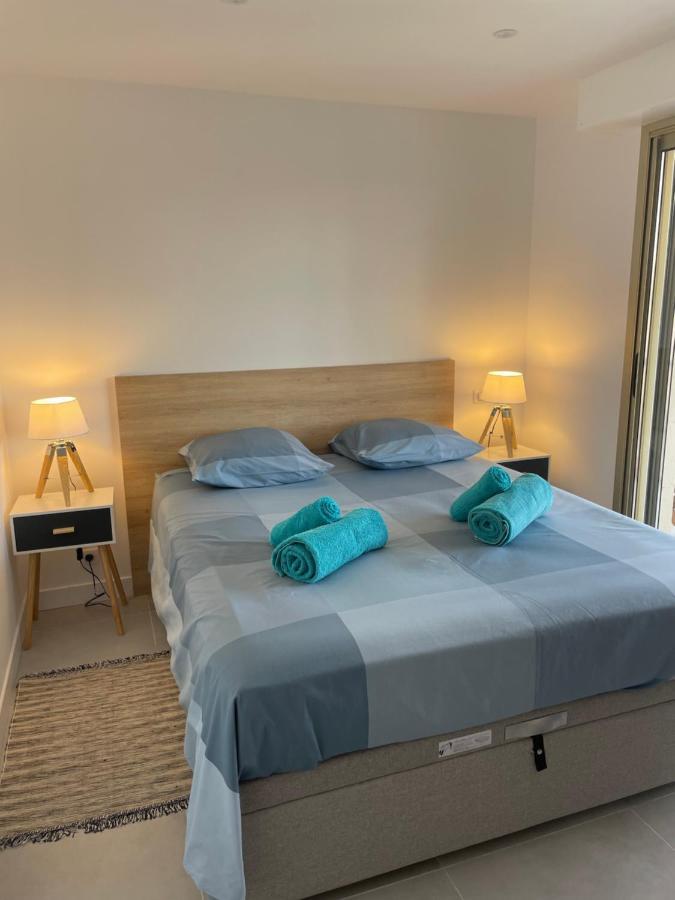 Vue Sur Mer - Magnifique Appartement Tout Confort - Terrasse Et Parking Prive Cagnes-sur-Mer Ngoại thất bức ảnh