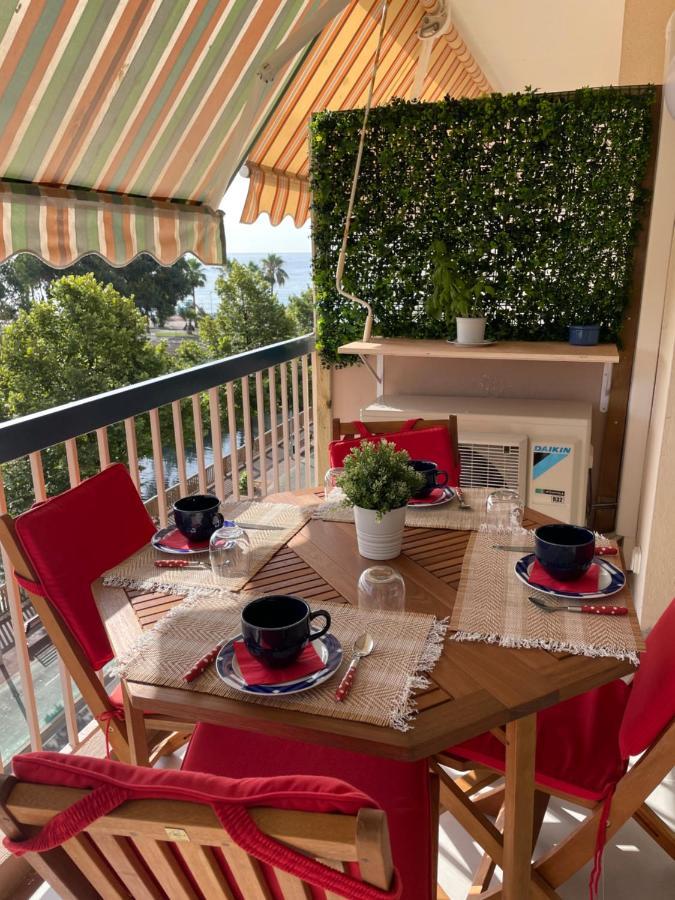 Vue Sur Mer - Magnifique Appartement Tout Confort - Terrasse Et Parking Prive Cagnes-sur-Mer Ngoại thất bức ảnh