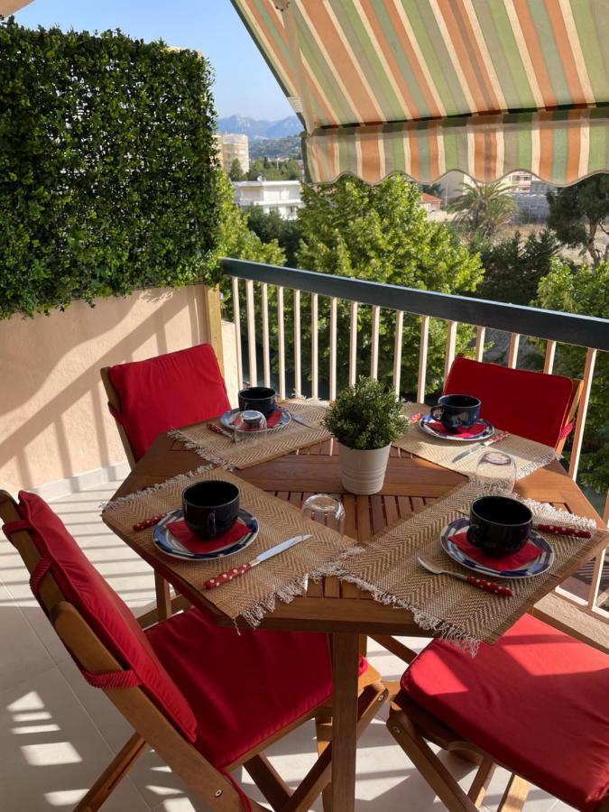 Vue Sur Mer - Magnifique Appartement Tout Confort - Terrasse Et Parking Prive Cagnes-sur-Mer Ngoại thất bức ảnh