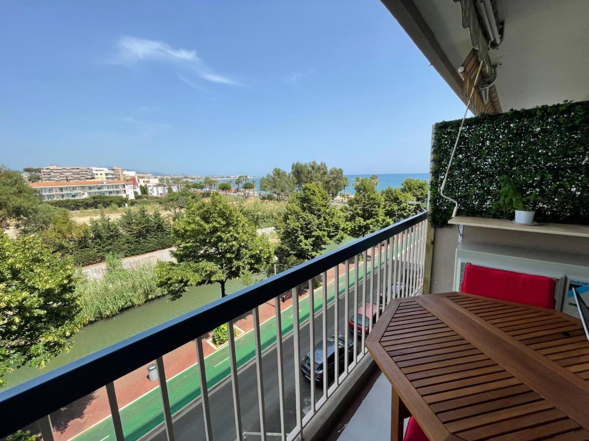 Vue Sur Mer - Magnifique Appartement Tout Confort - Terrasse Et Parking Prive Cagnes-sur-Mer Ngoại thất bức ảnh