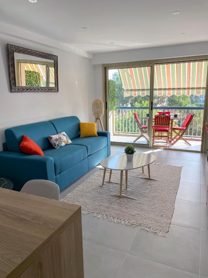 Vue Sur Mer - Magnifique Appartement Tout Confort - Terrasse Et Parking Prive Cagnes-sur-Mer Ngoại thất bức ảnh